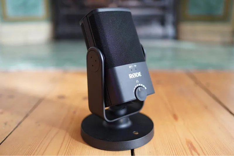 A Rode NT USB Mini USB Podcast Microphone